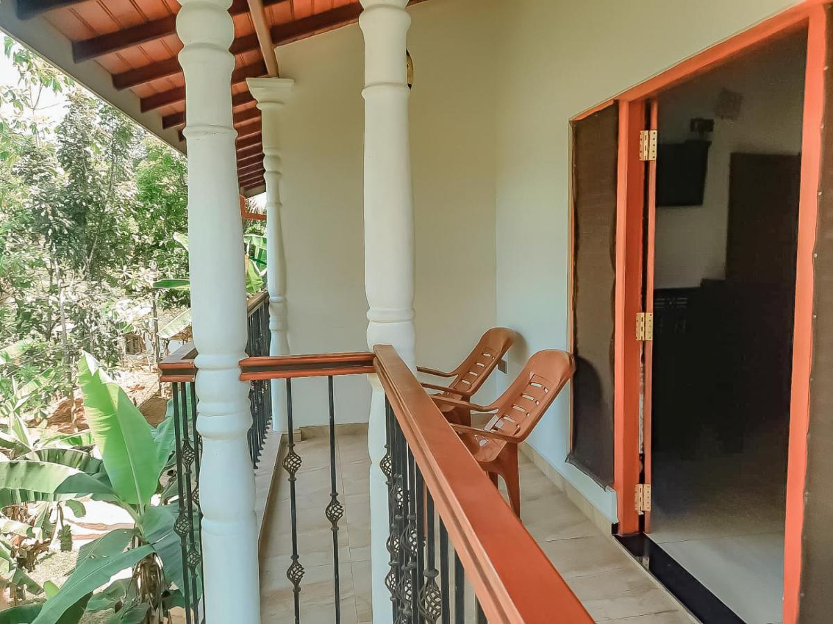 Hotel White House Ratnapura Kültér fotó