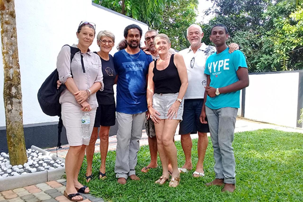 Hotel White House Ratnapura Kültér fotó