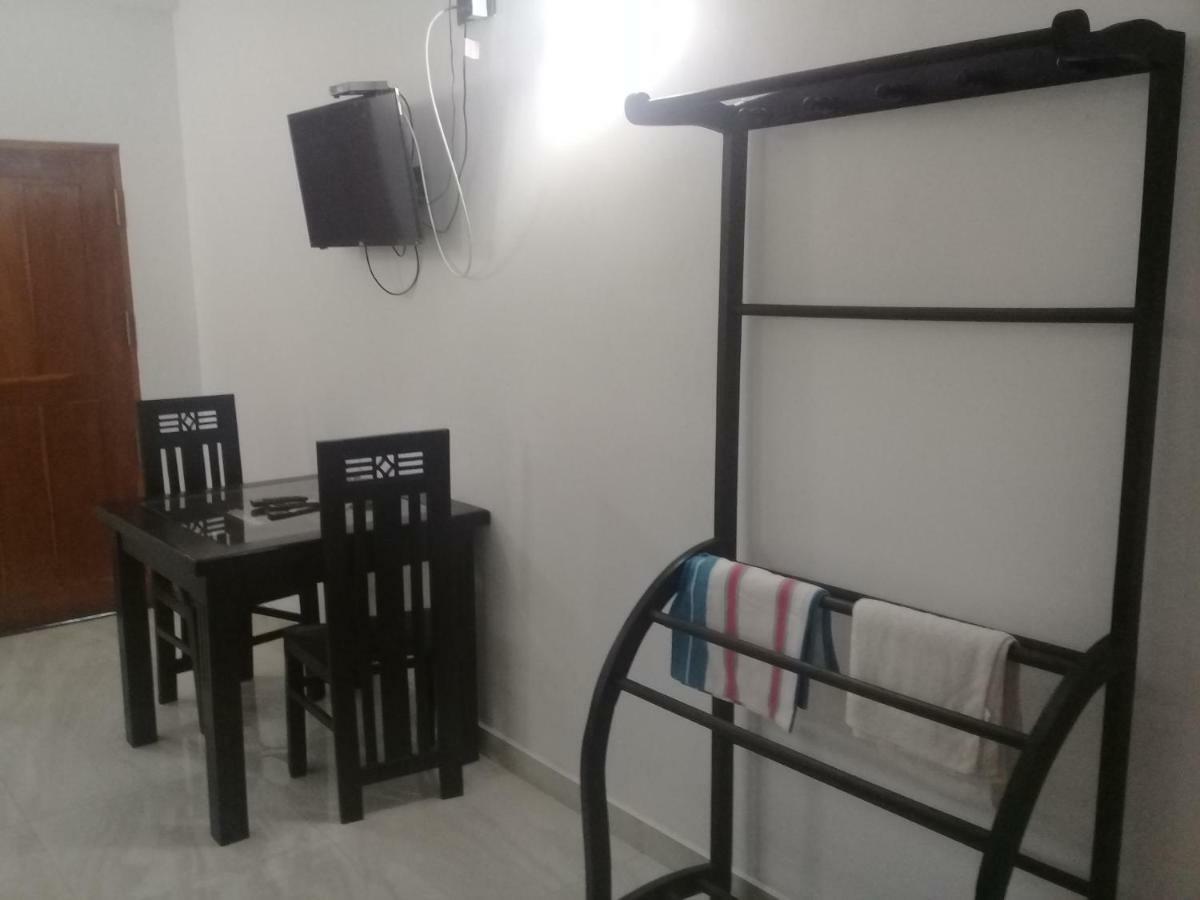 Hotel White House Ratnapura Kültér fotó
